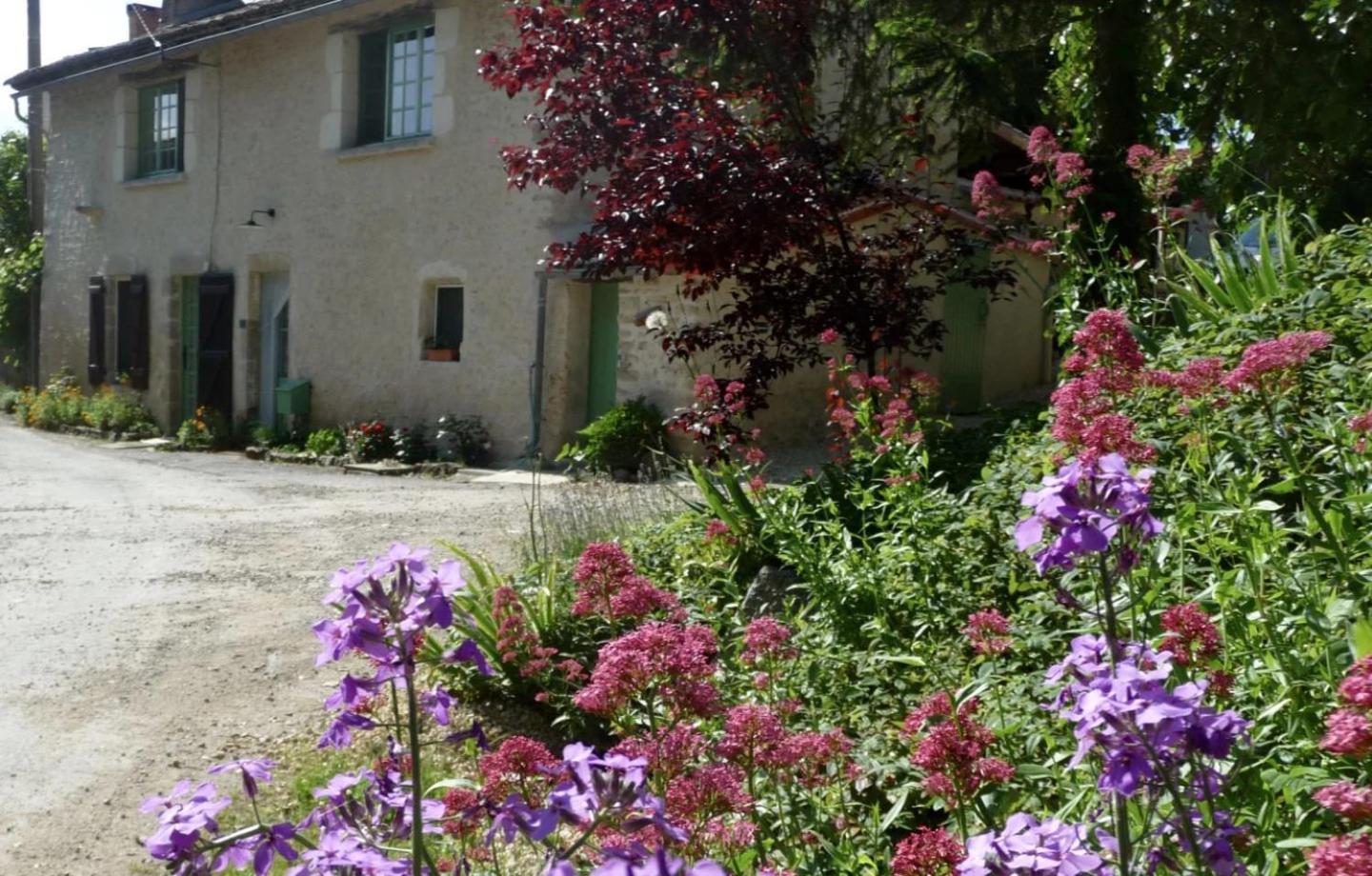 Villa Bois Mort Farm Gourgé Exterior foto